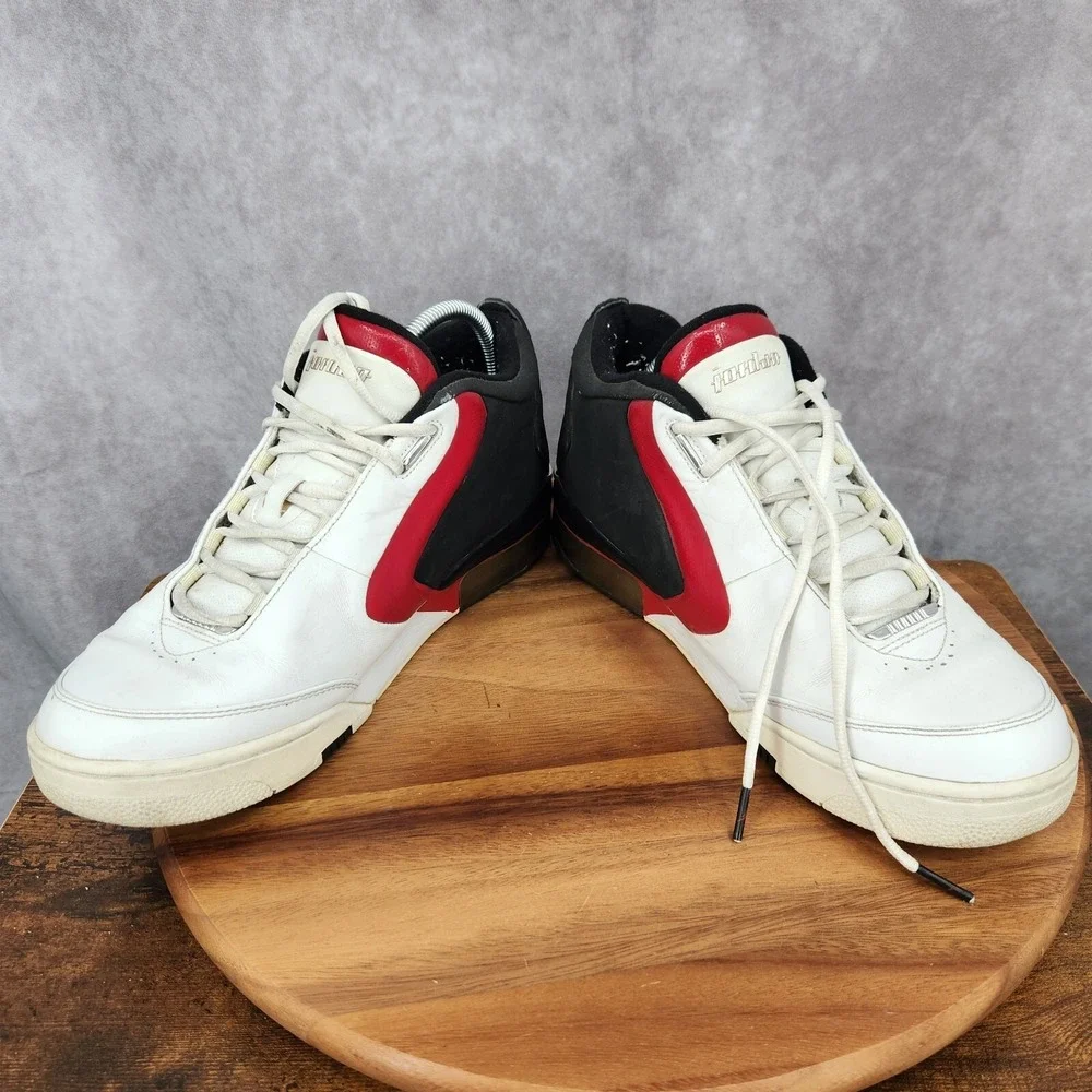 Jordan‎ Big Fund Sneakers Mens 10.5 White Red Black Gold Sneakers 2004 Vintage
